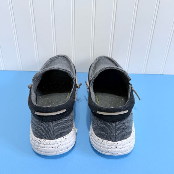 Lamo Men's Calvin Slip-On Canvas Loafers - Picture 7 of 15